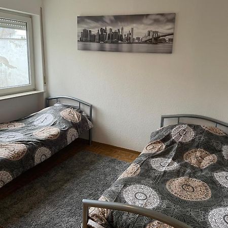 1 Zimmer Fuer 2 Personen Bruchsal Ruhige Lage Hotell Exteriör bild